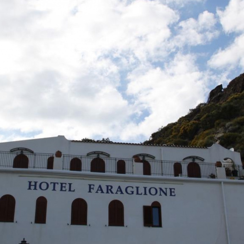 5096 HOTEL FARAGLIONE VULCANO SOLUTIONHOTEL.NET 3.jpg